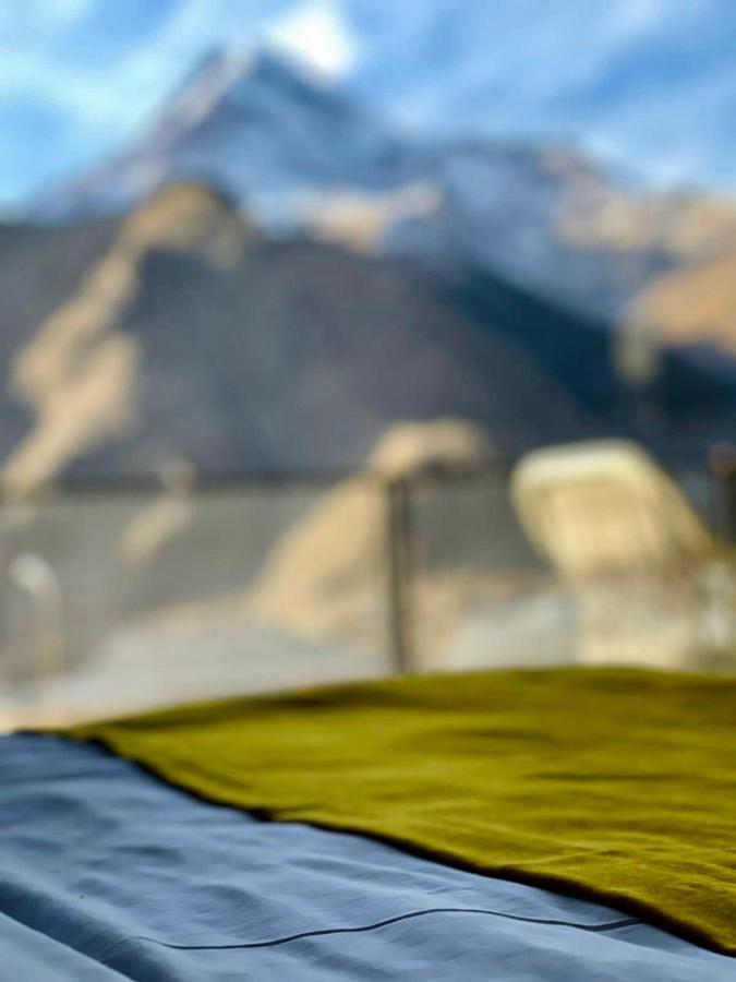 Hotel Misty Mountain Kazbegi Bagian luar foto