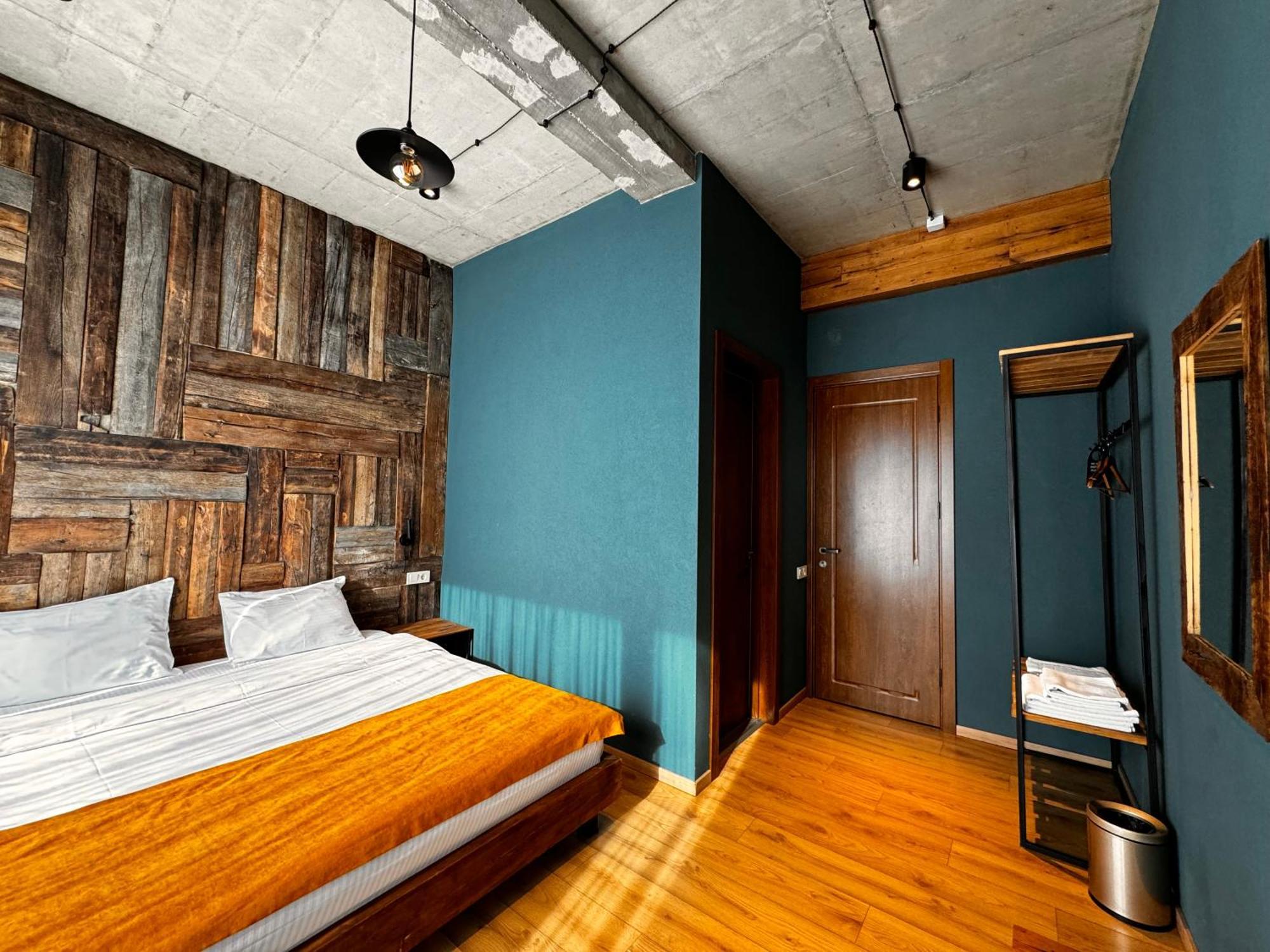 Hotel Misty Mountain Kazbegi Bagian luar foto